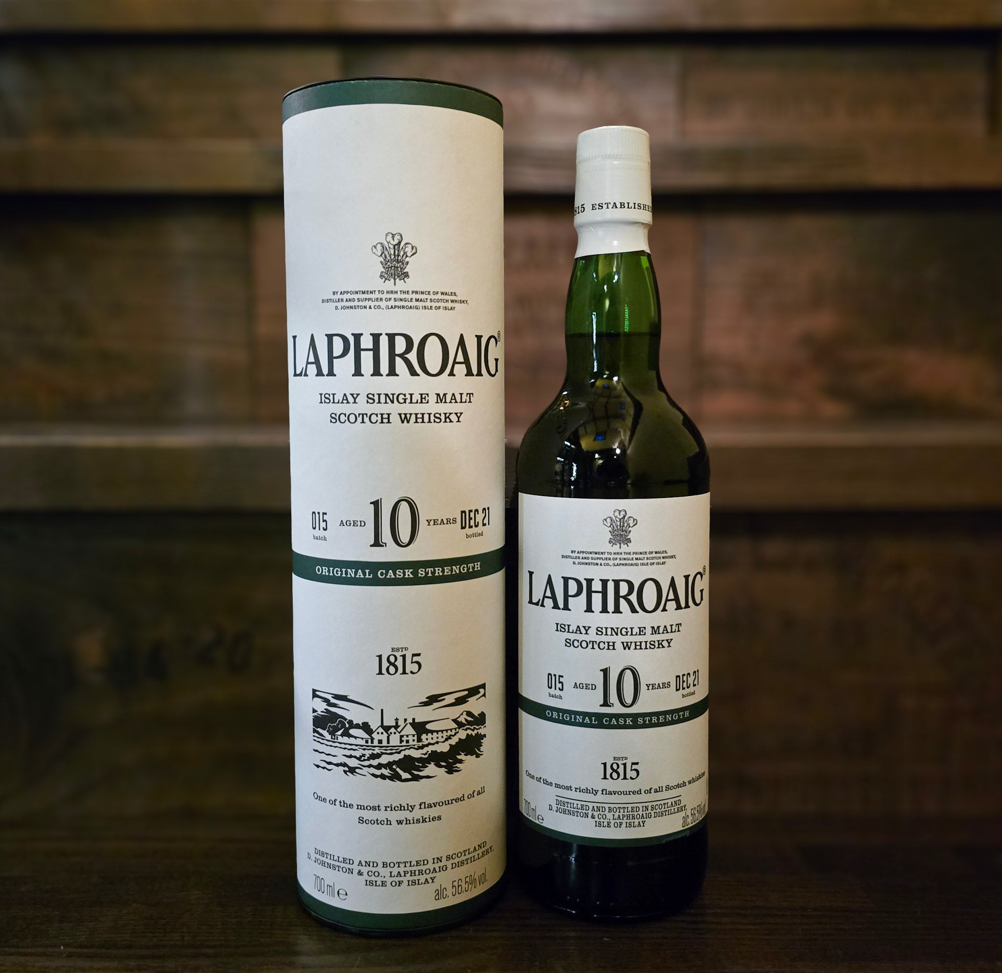 Laphroaig 10 Year Old Cask Strength Batch 015 56.5% 2021 700ml (箱有) – La  Véraison